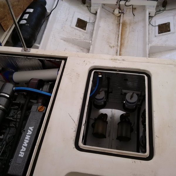 cockpit17.jpg