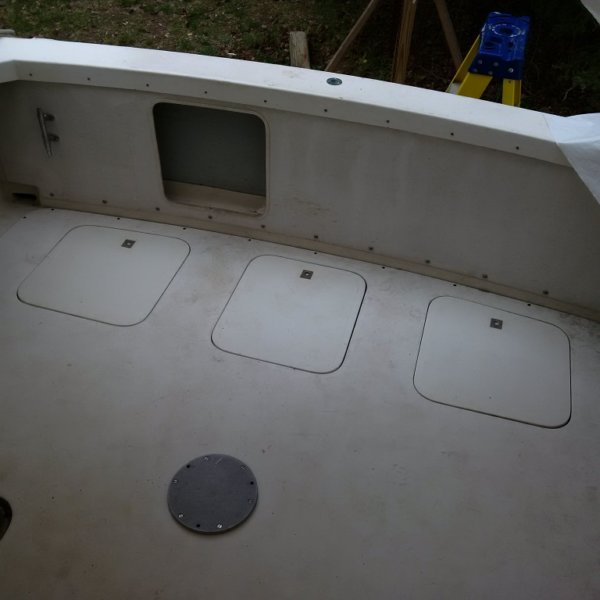 cockpit22.jpg