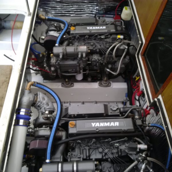 engineroom4.jpg